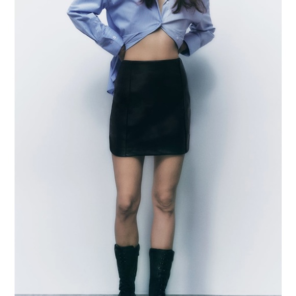 Zara Topstitched faux leather skirt - Picture 4 of 6